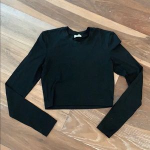 Ronny kobo blk crop top w long sleeves